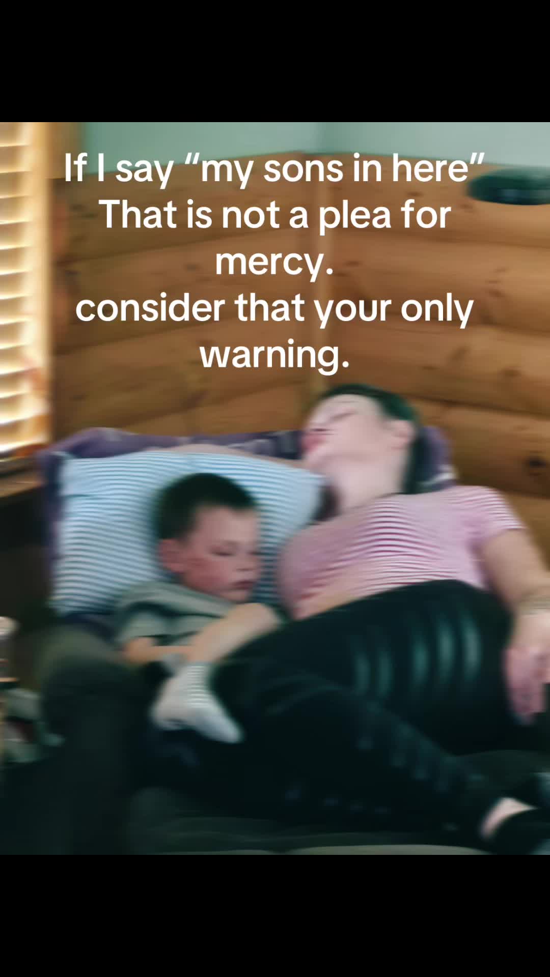 @Bluebeeeemcfly🫐🖤🦩