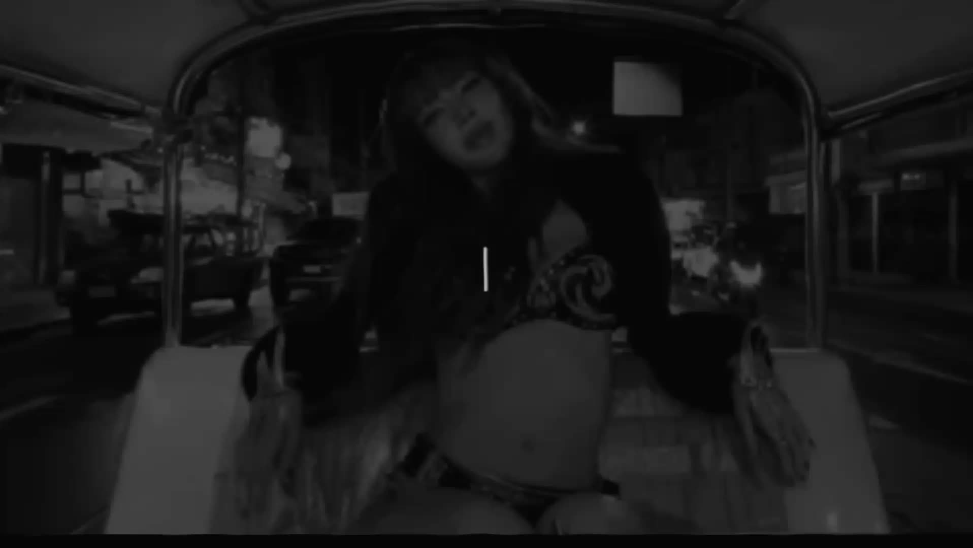 @𝐑𝐢𝐚𝐧_𝐥𝐲𝐫𝐢𝐜𝐬.