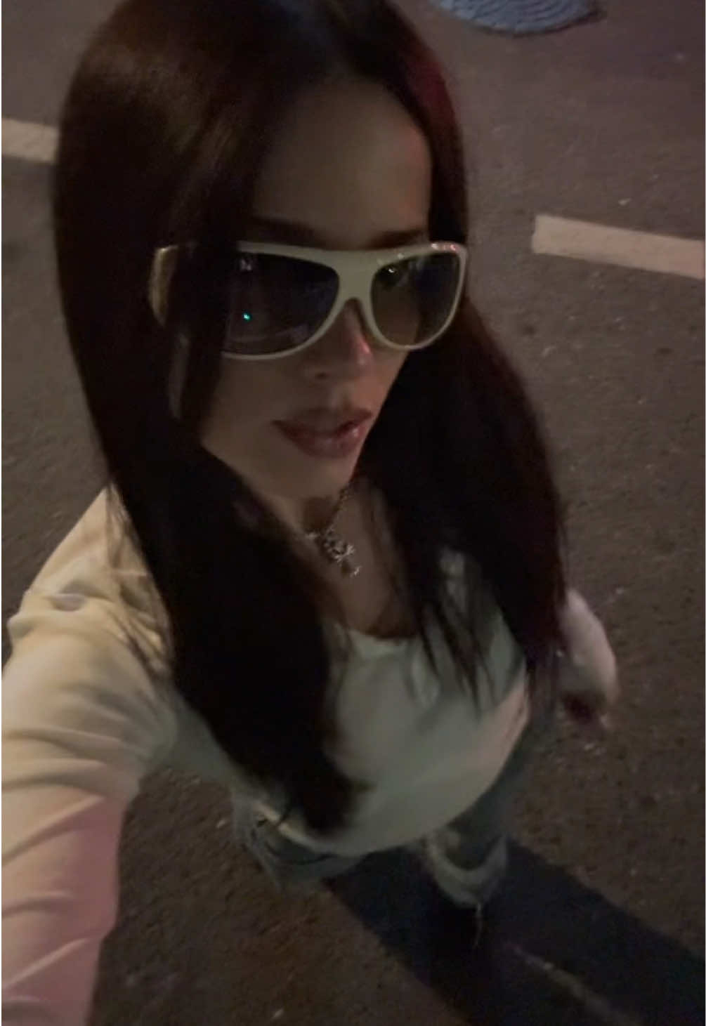 @itsnotbella