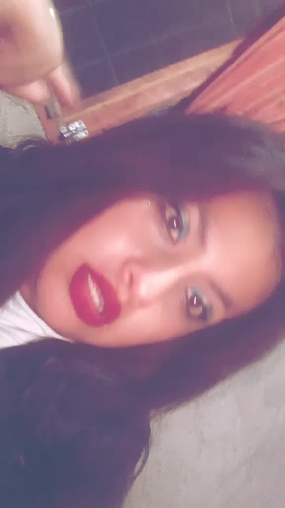 @Yazmin de burgos💋