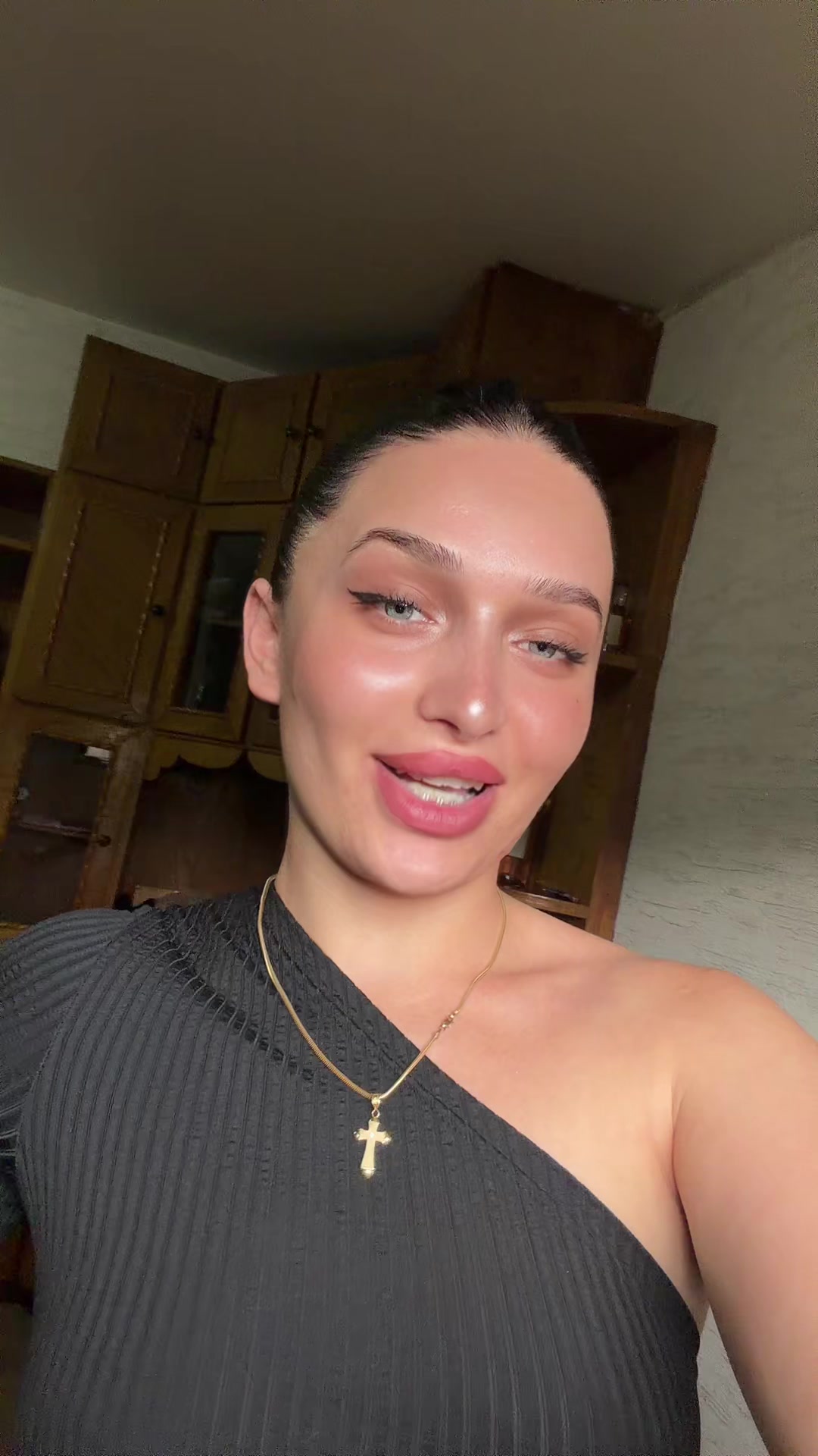 @mariamo_