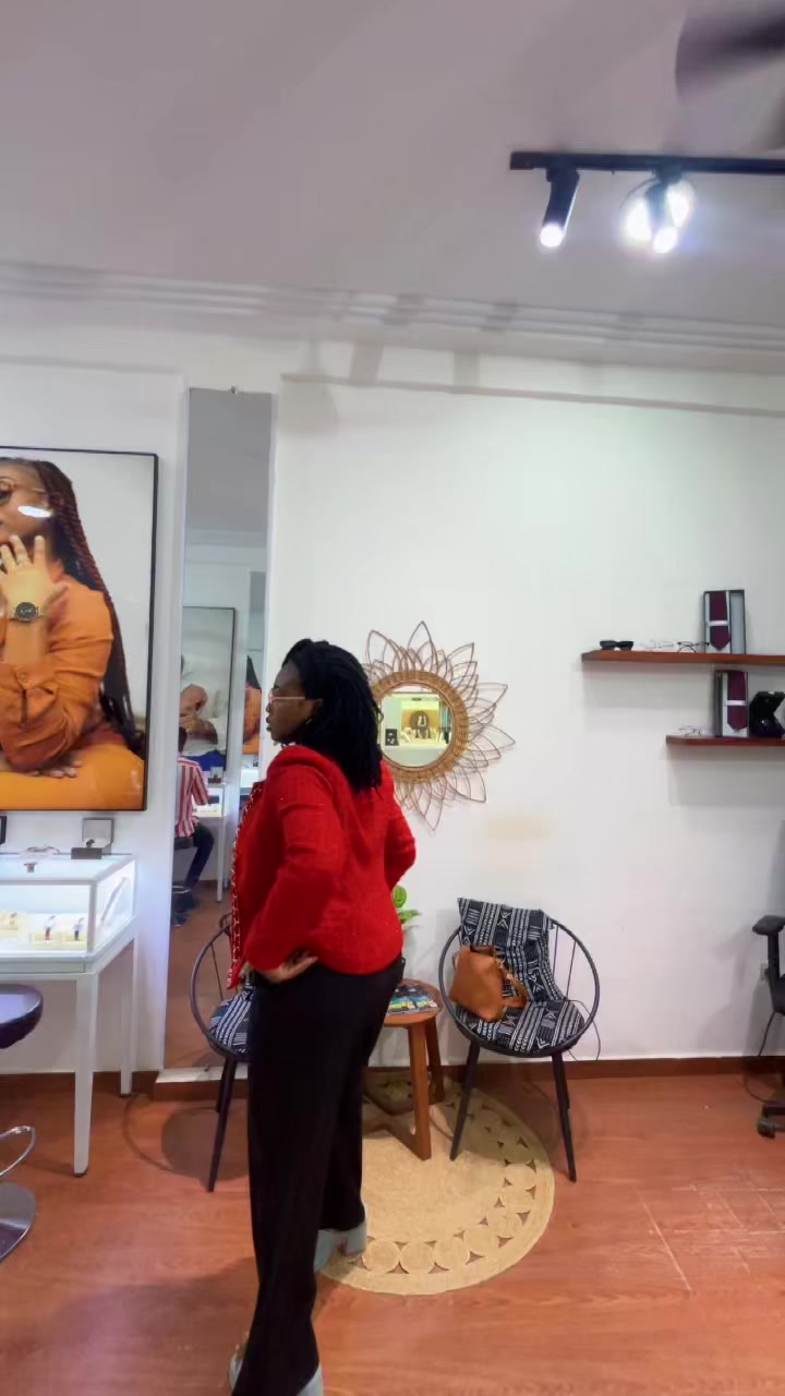@Ella store