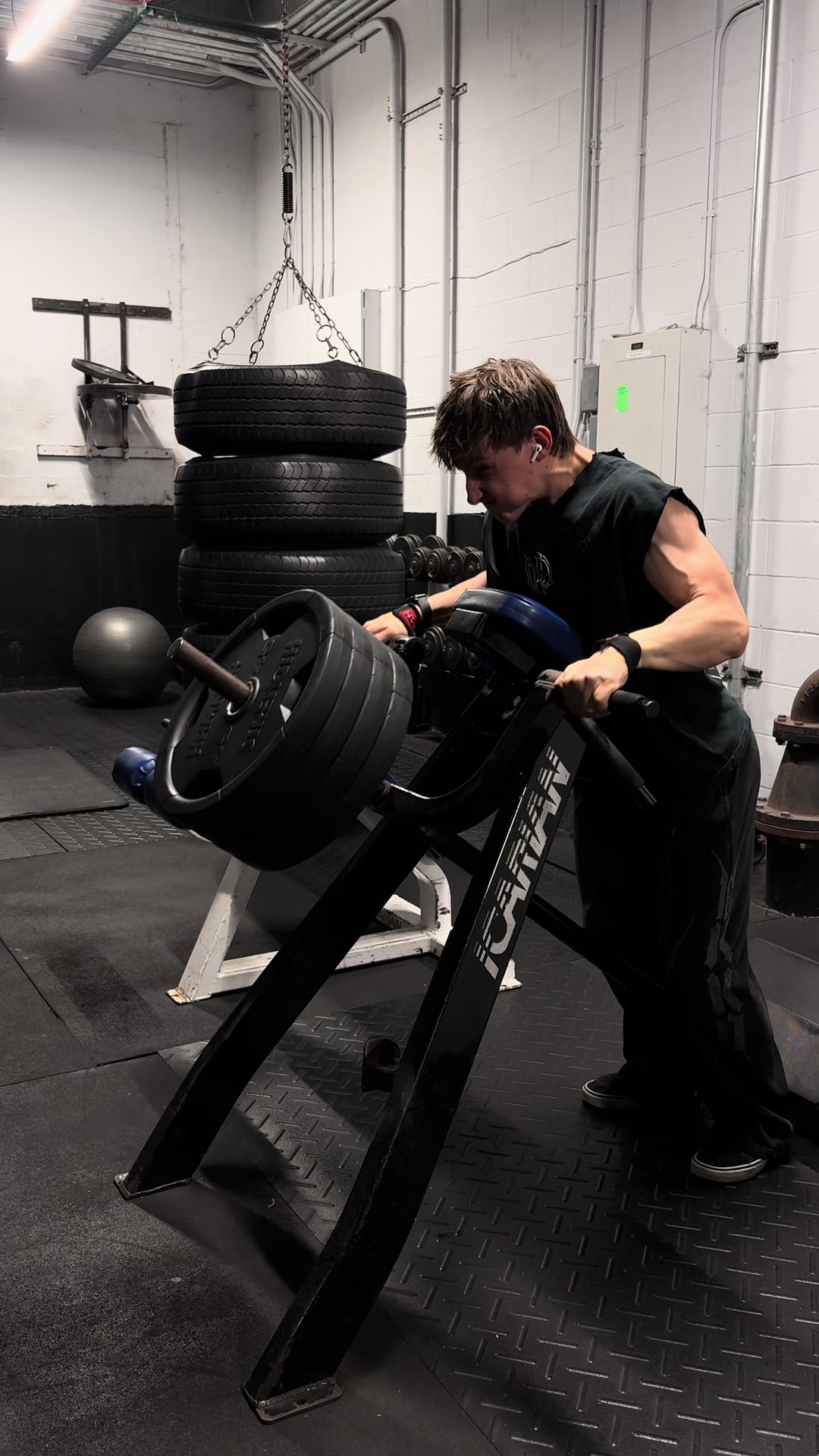 @gav_lifts_