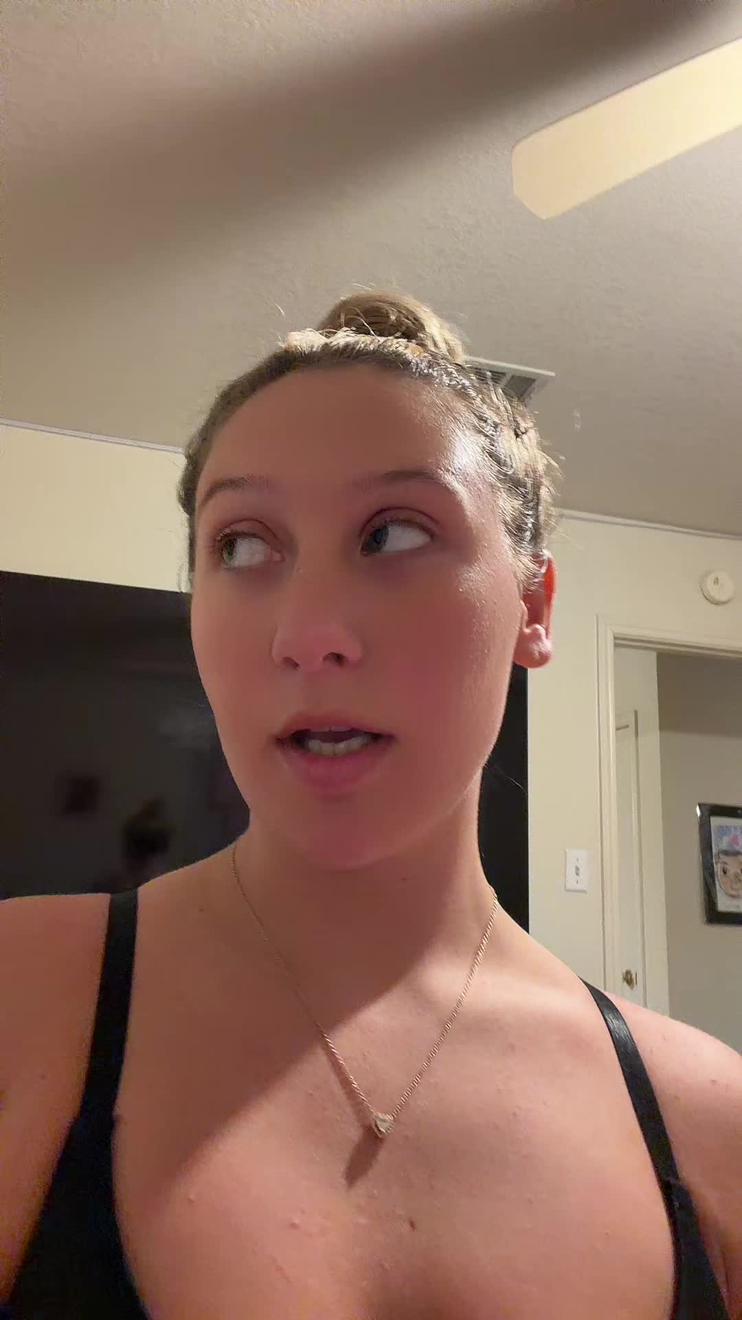 @_.mommi.p._