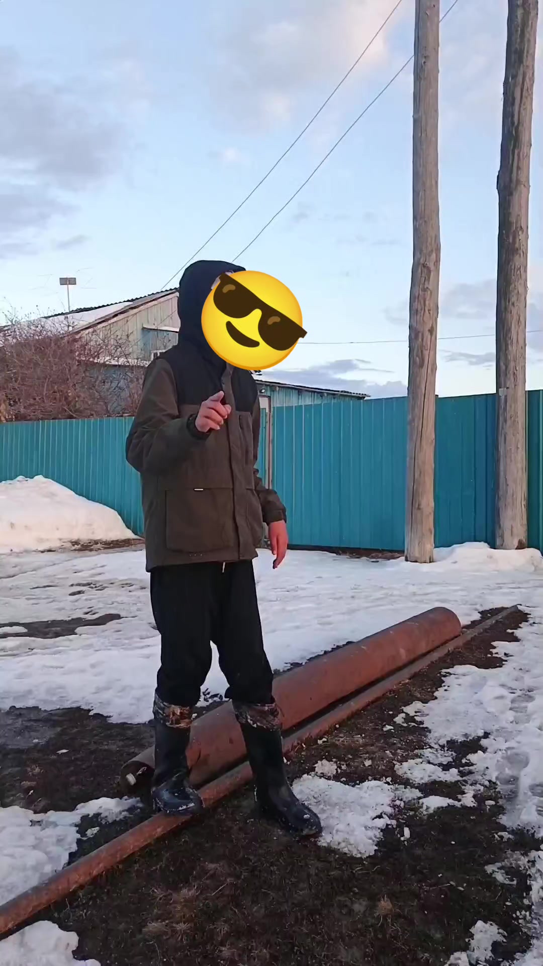 @nazarovv.
