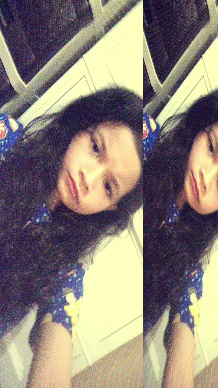 @(xandra)