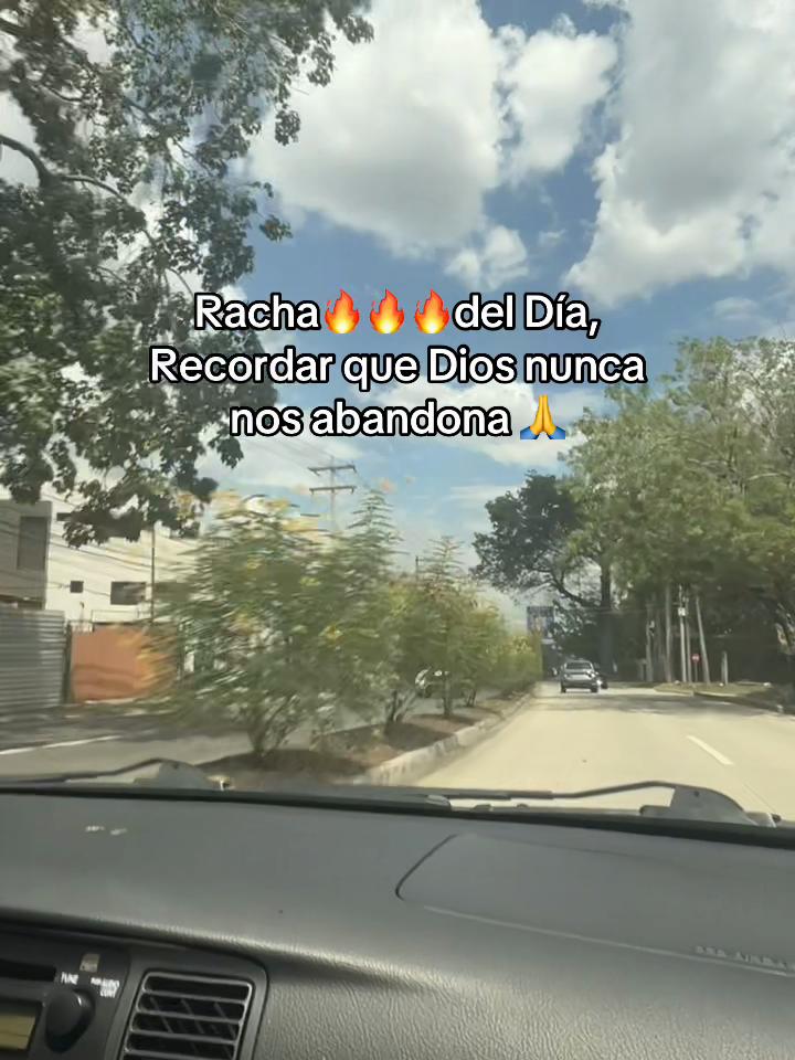 @Denia Díaz👻🤠