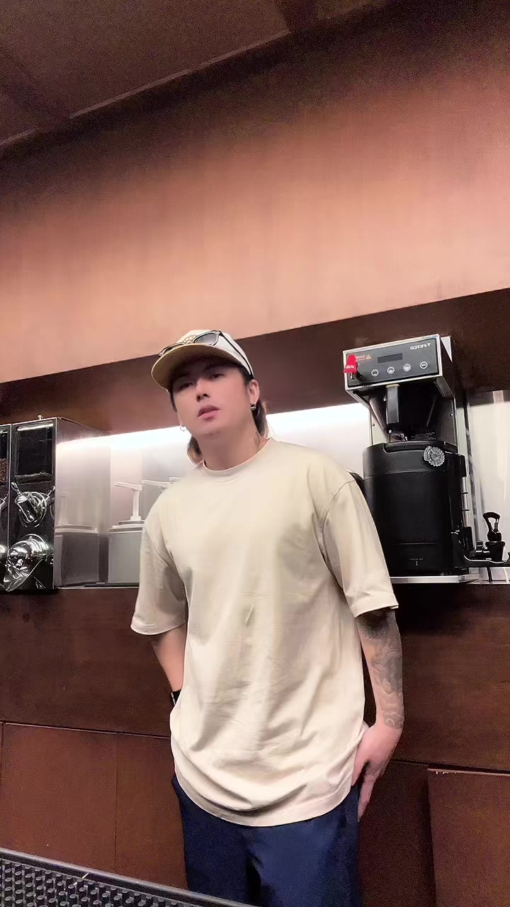 @Chinitong Maldito