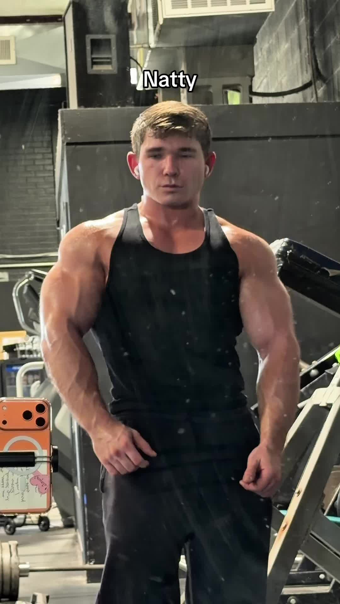 @gunn_aesthetic