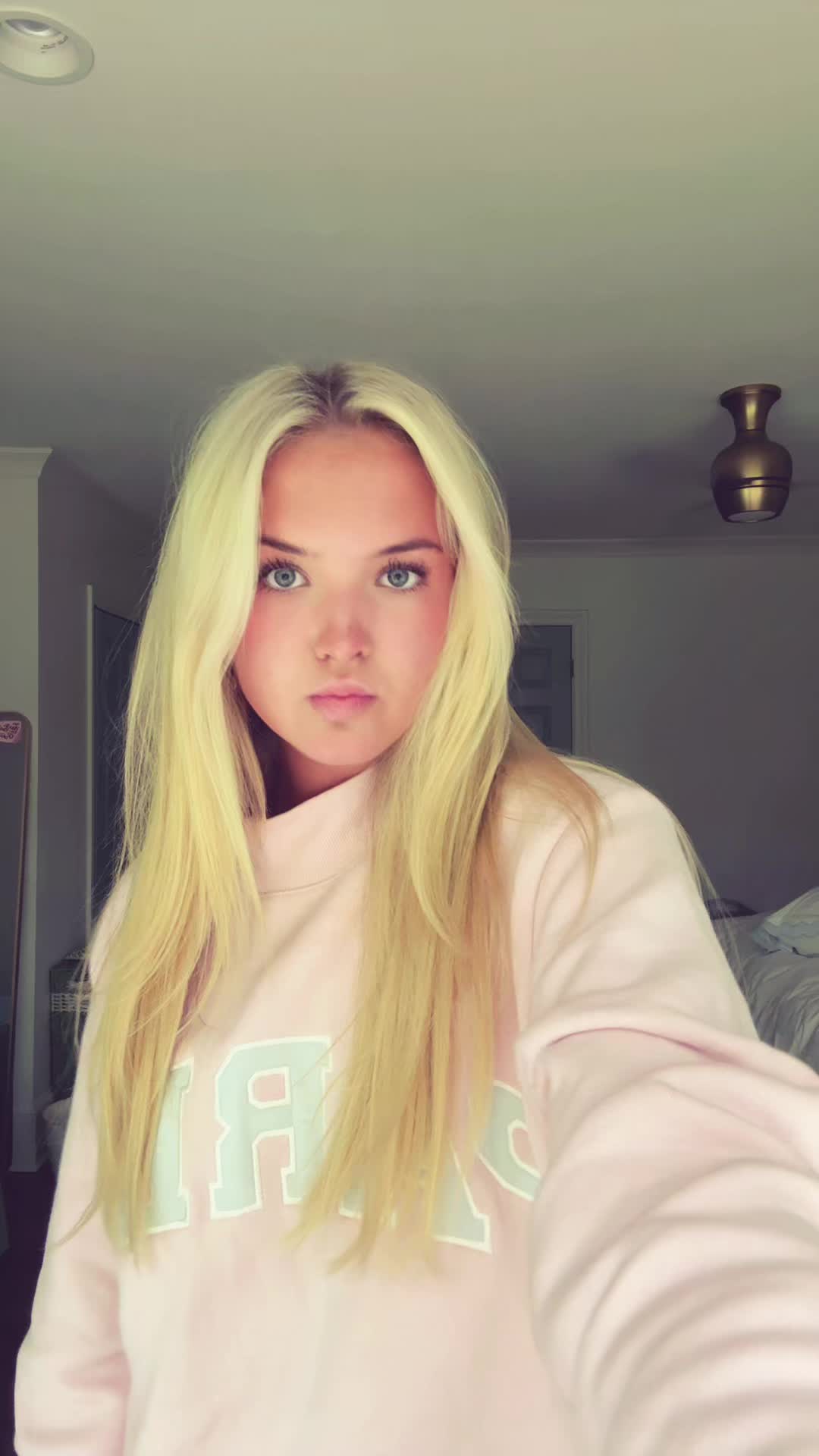 @Kate😇