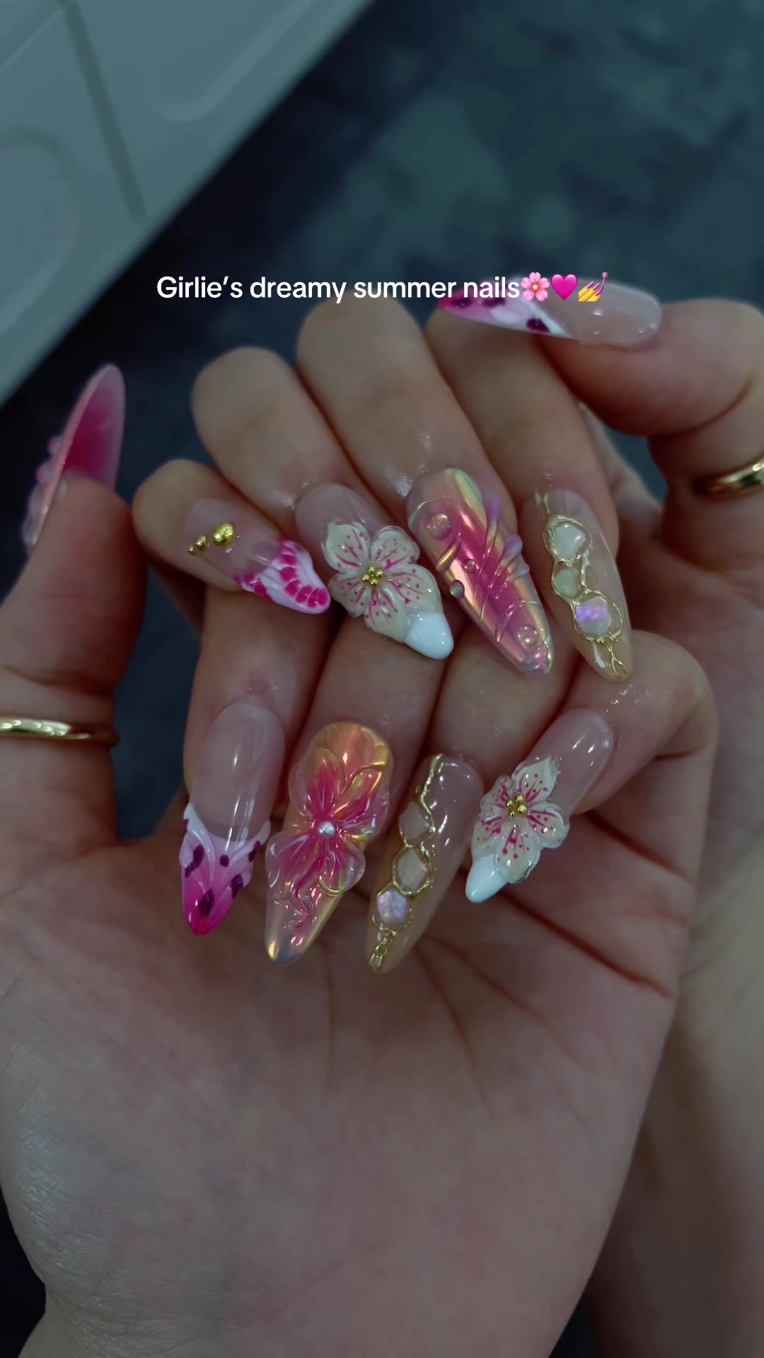 @Fullovenail