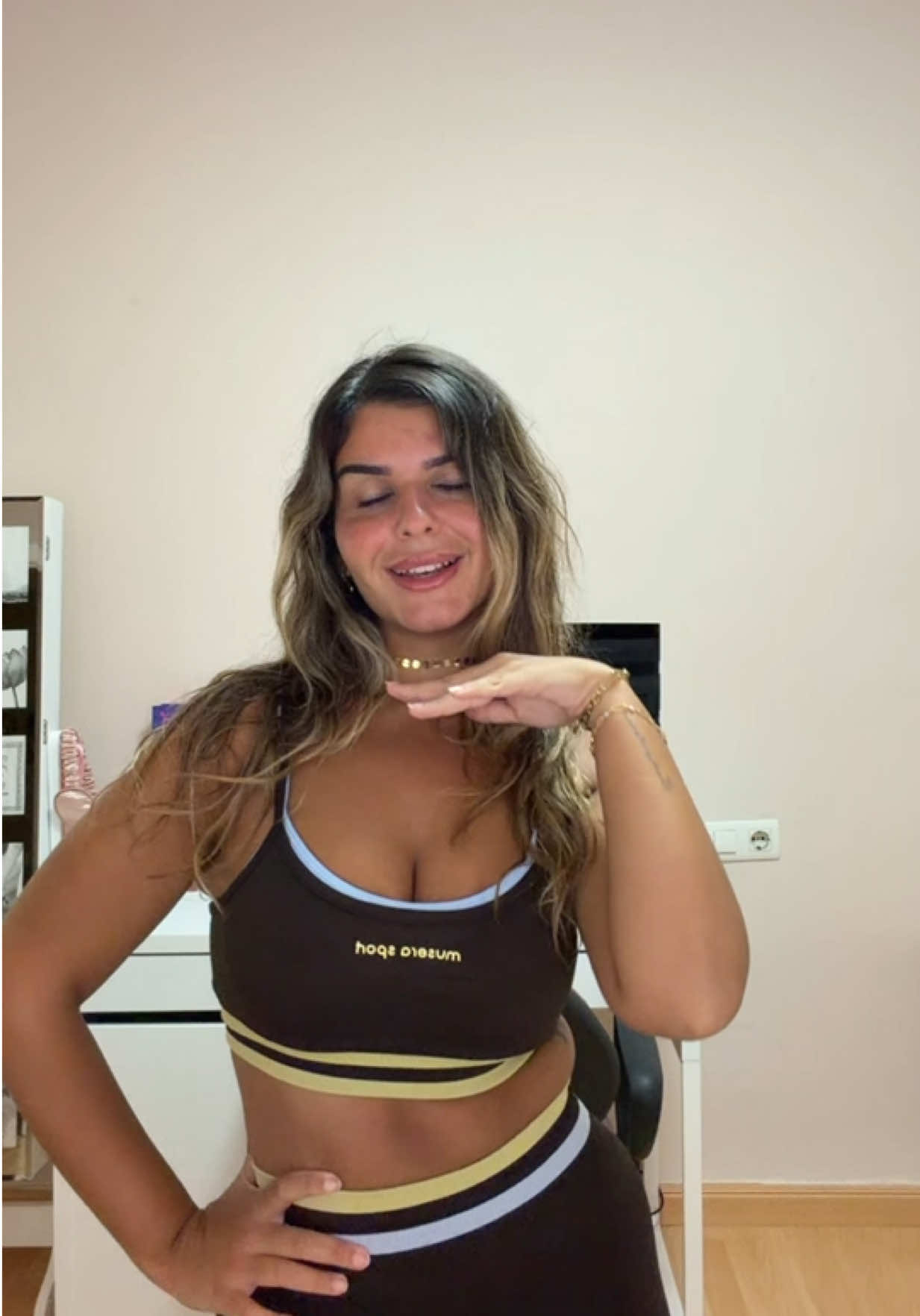 @Anita🌸