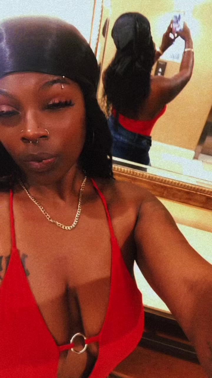 @ItsNeekNeek