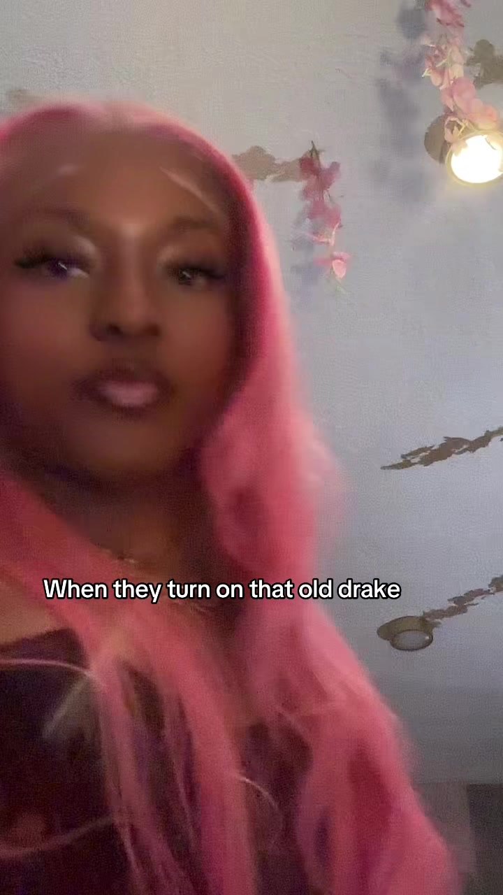 @<3