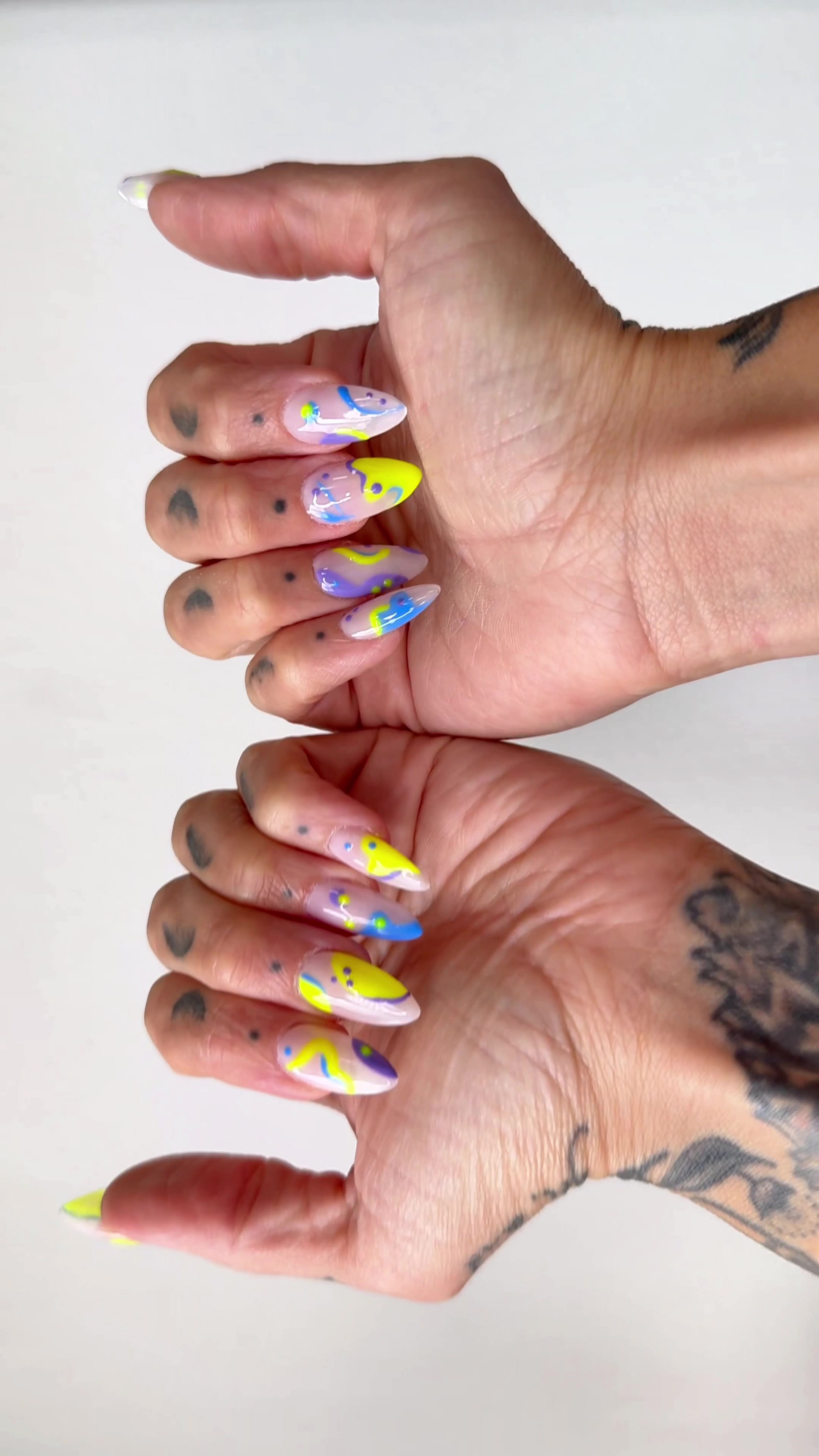 @Sascha | funky fashion + ugc