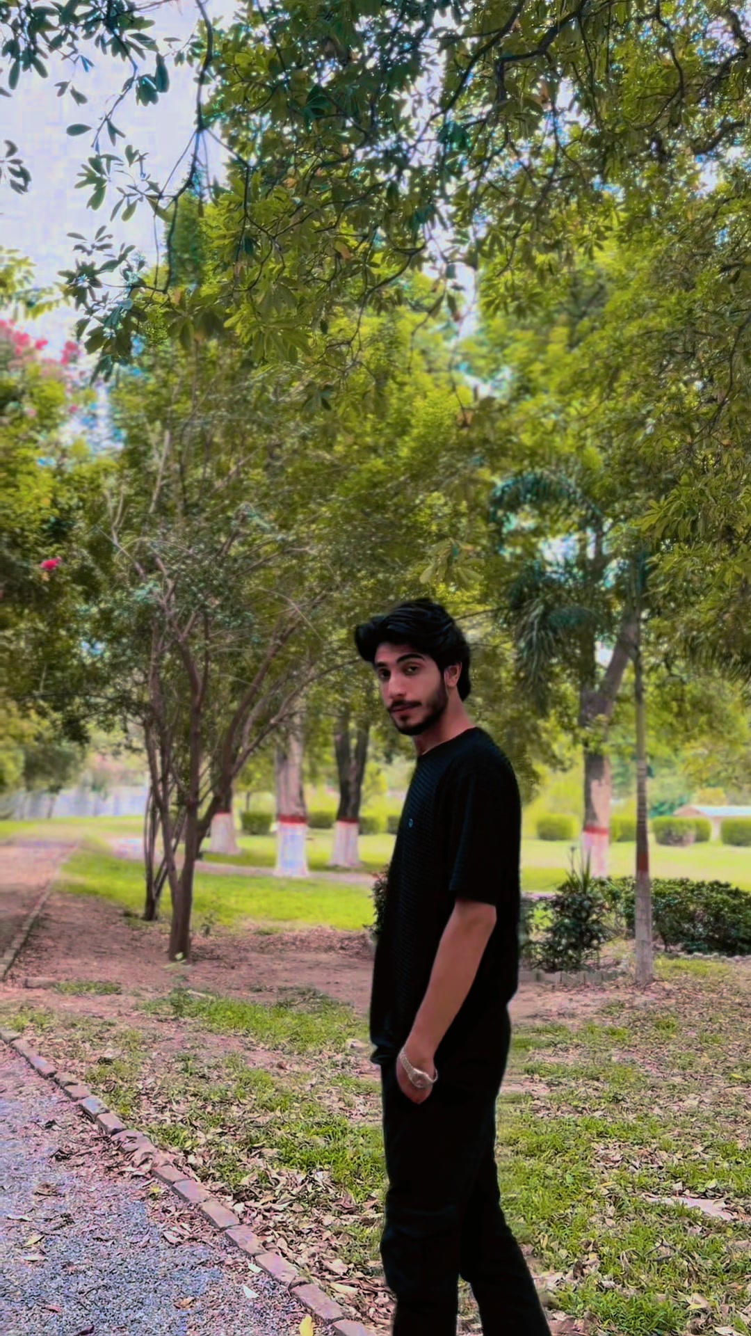 @ᅳͥ ᷟ🖤̶꯭✧𝐌𝐫 𝐑𝐚𝐣𝐮⏤͟͟͞͞★