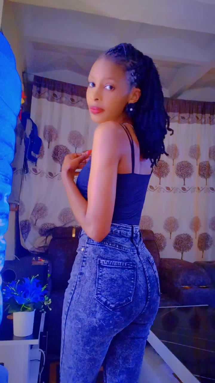 @️Kiki💫