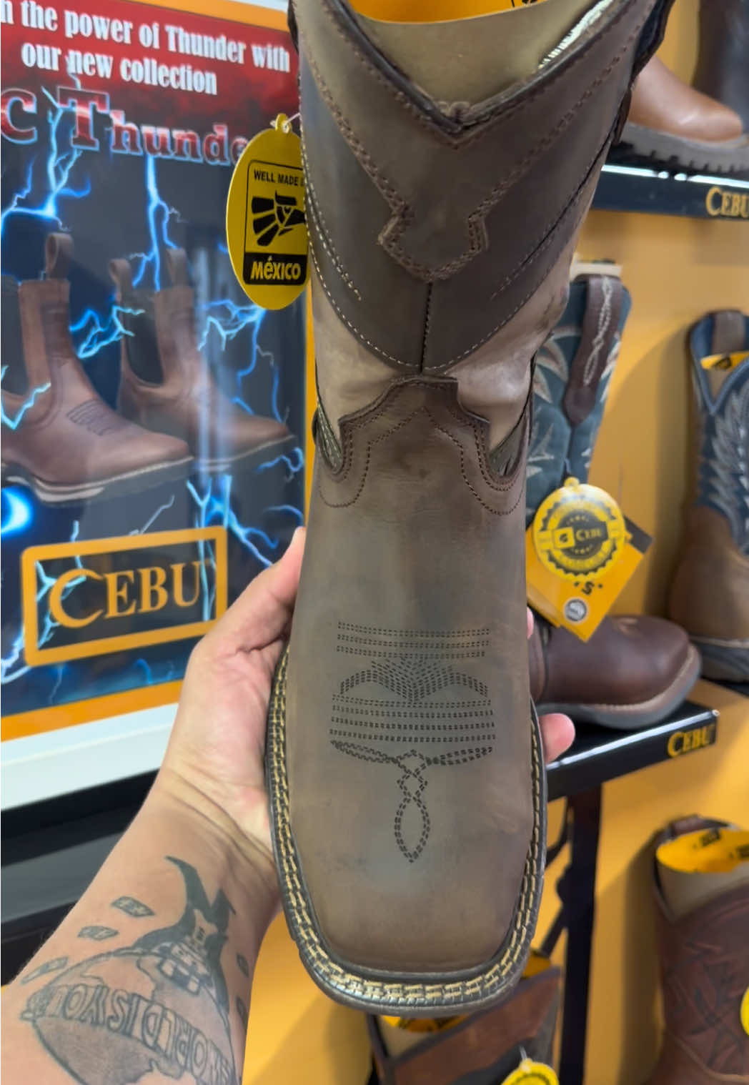@Botas Vargas USA