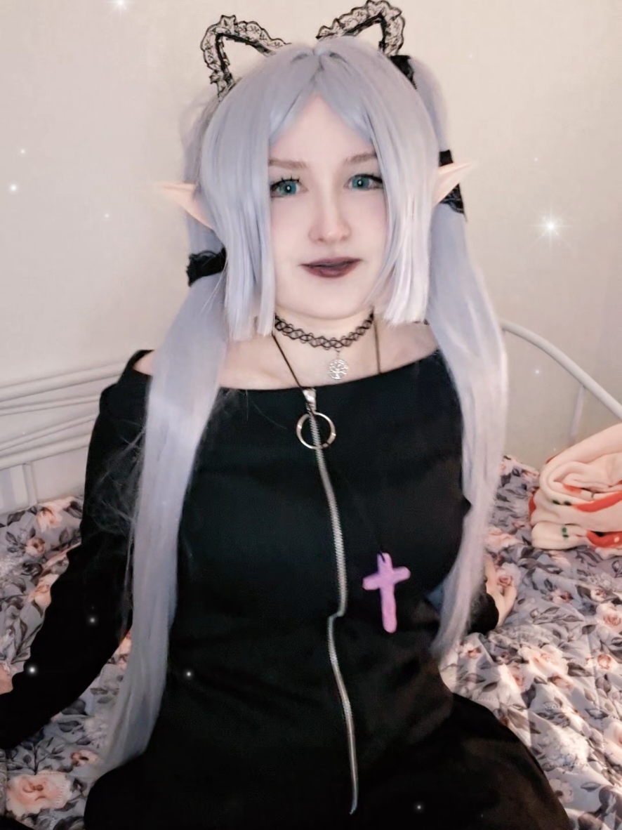@Yυzυ 𑣲⋆。˚