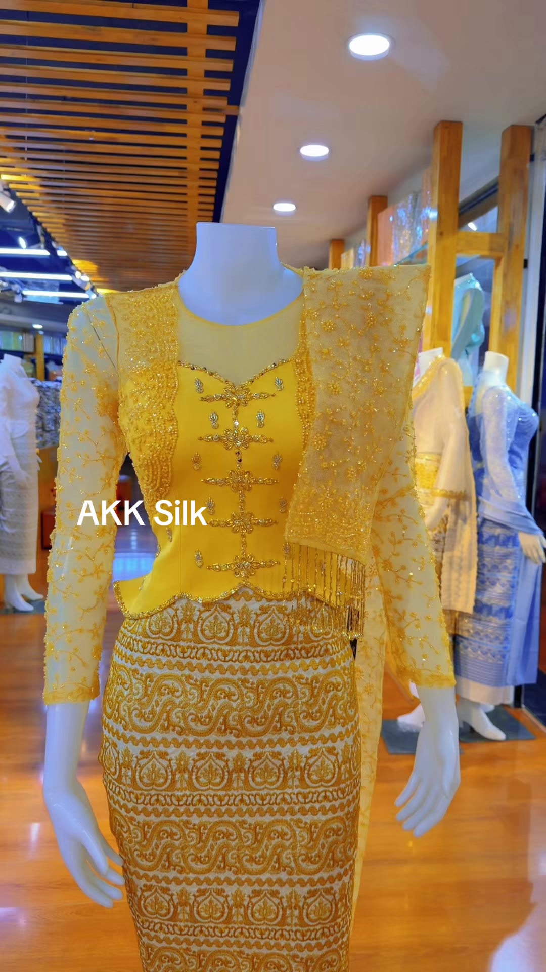 @Akk Silk (official account)