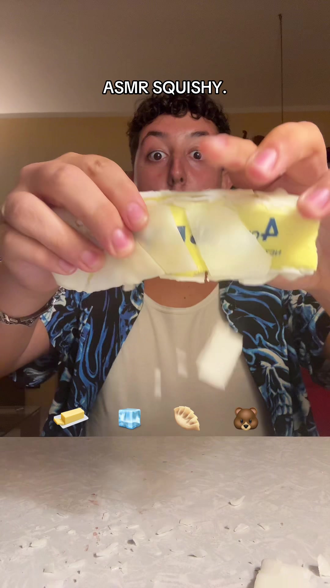 @loretyx
