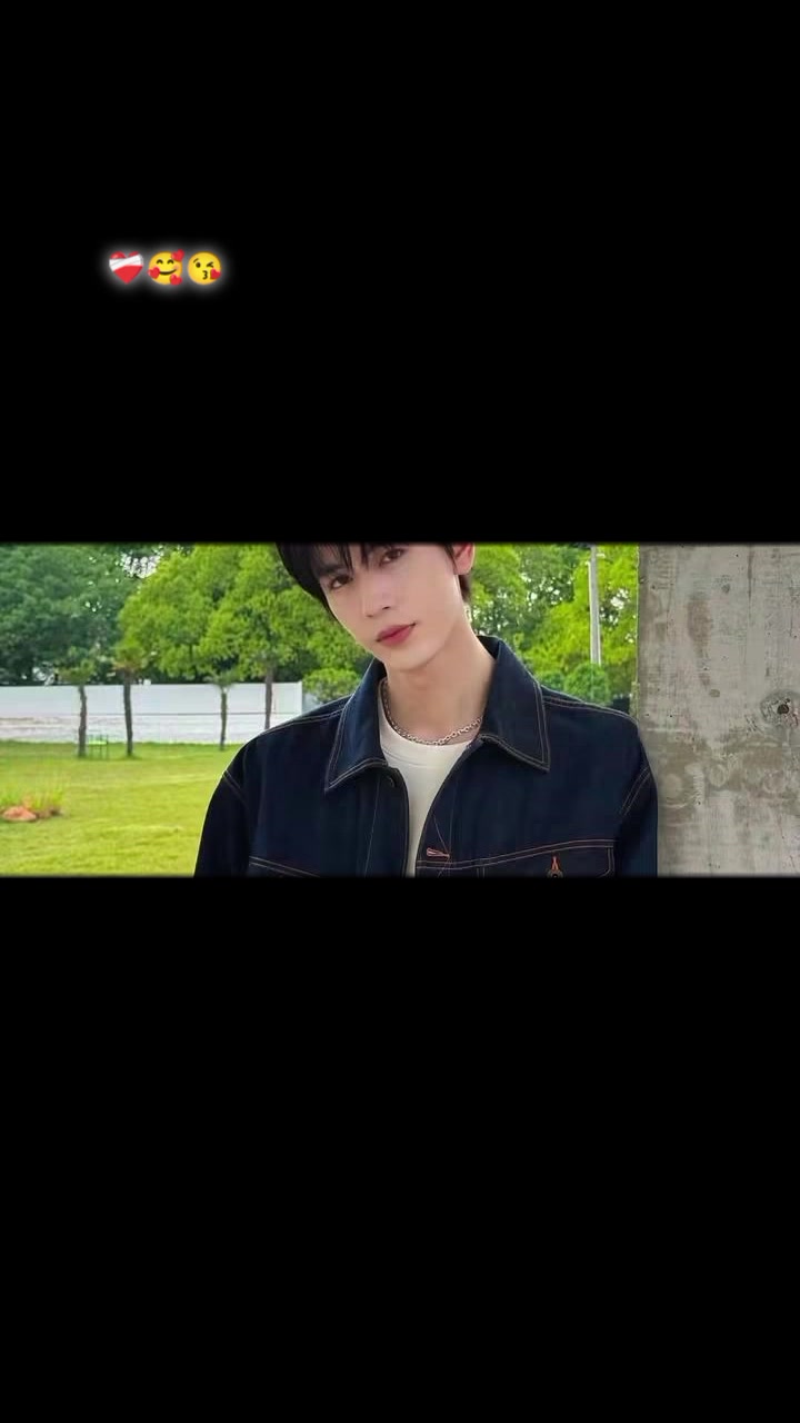 @张凌赫z_ 官方。关注我。我告诉你:🇨🇳: