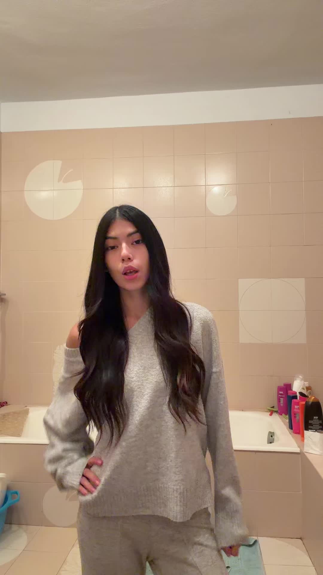 @💋🇵🇪