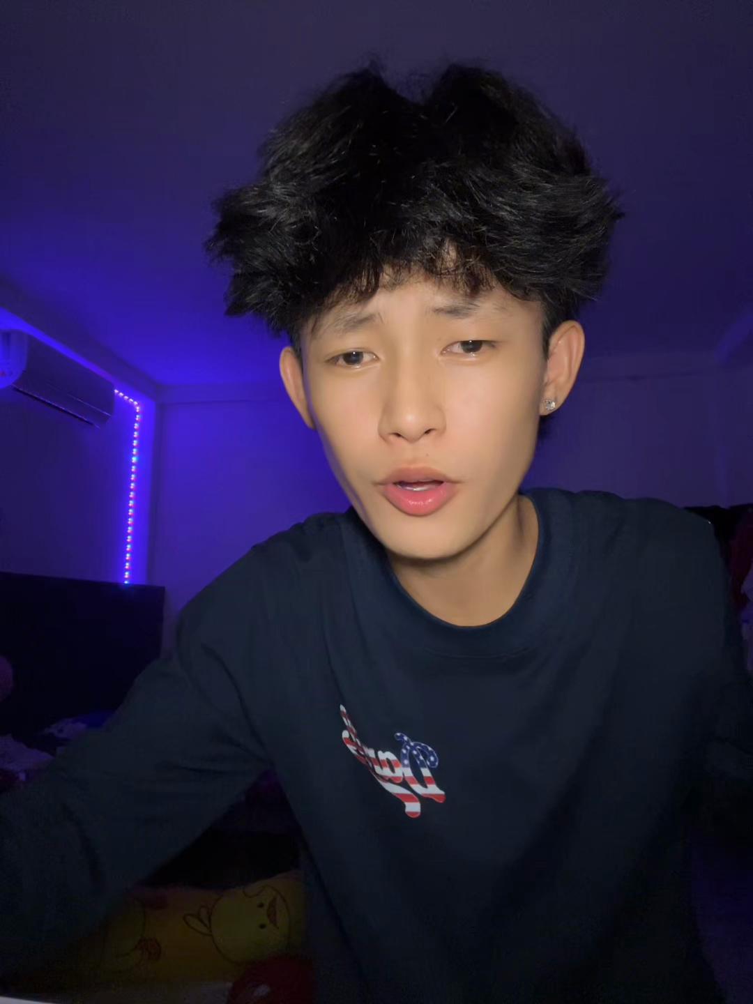 @CHHOŘNG~CHHOŘNG