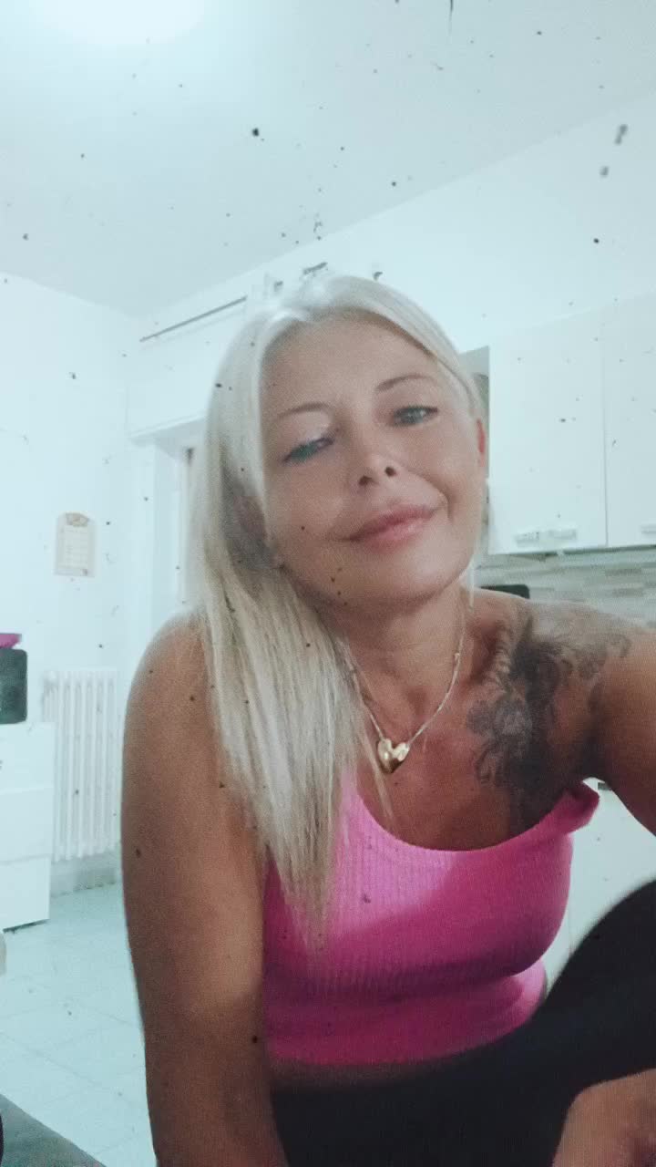 @Antonella Lamorgese😘