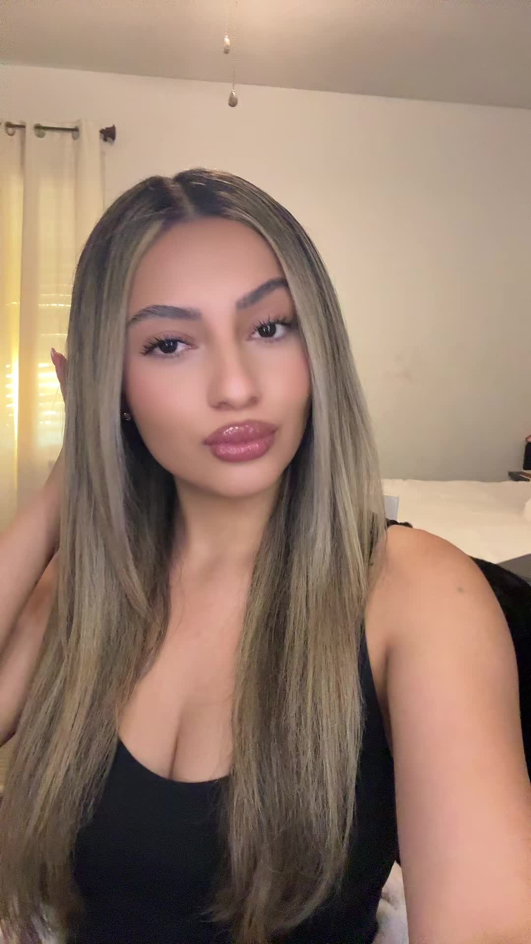 @Samvleyva