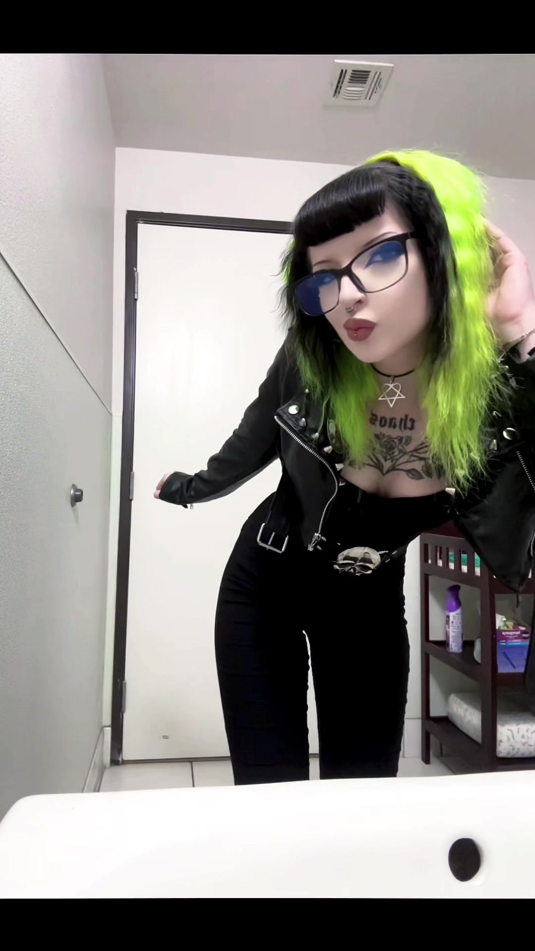 @Kyra