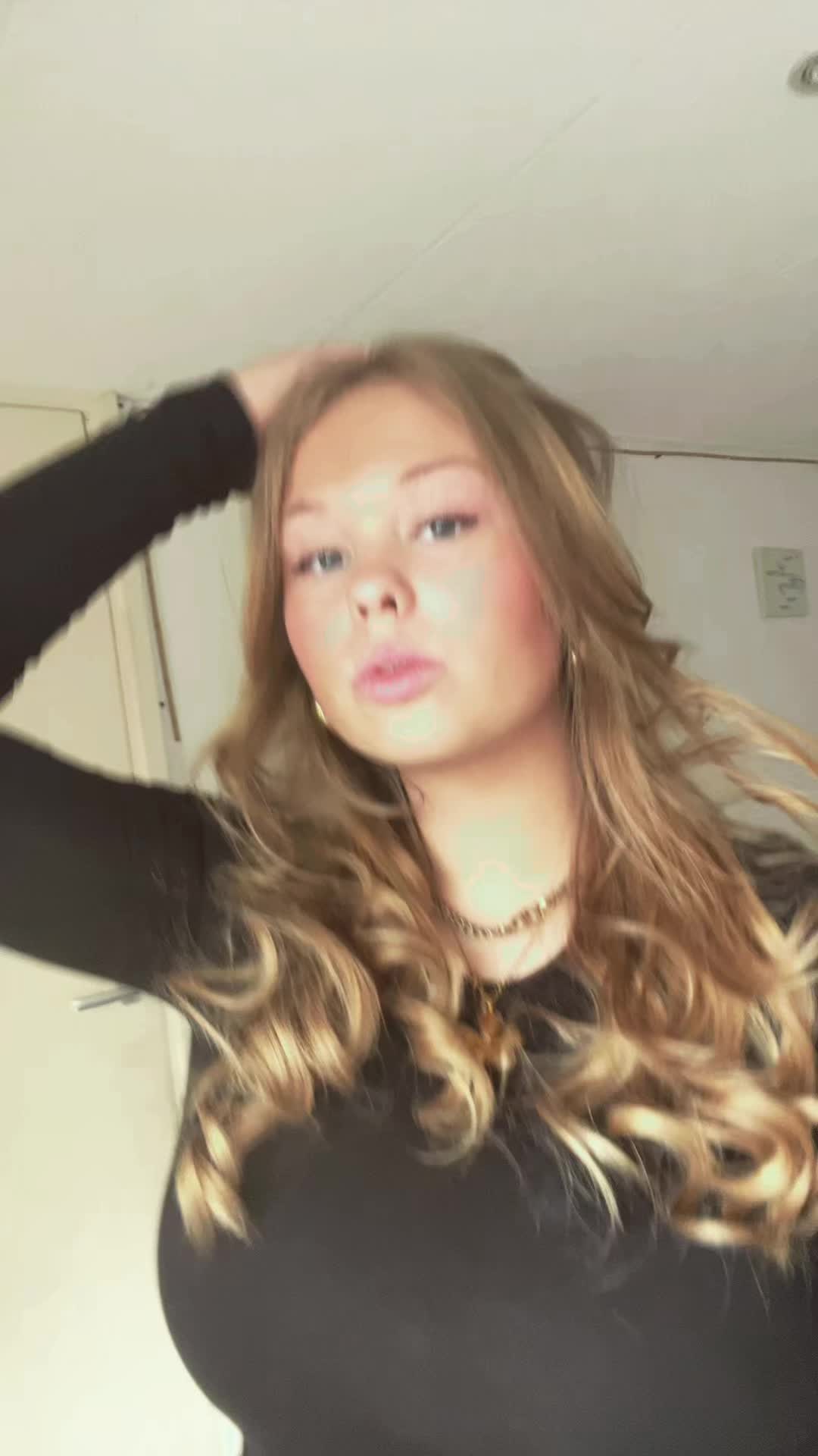 @𝓣