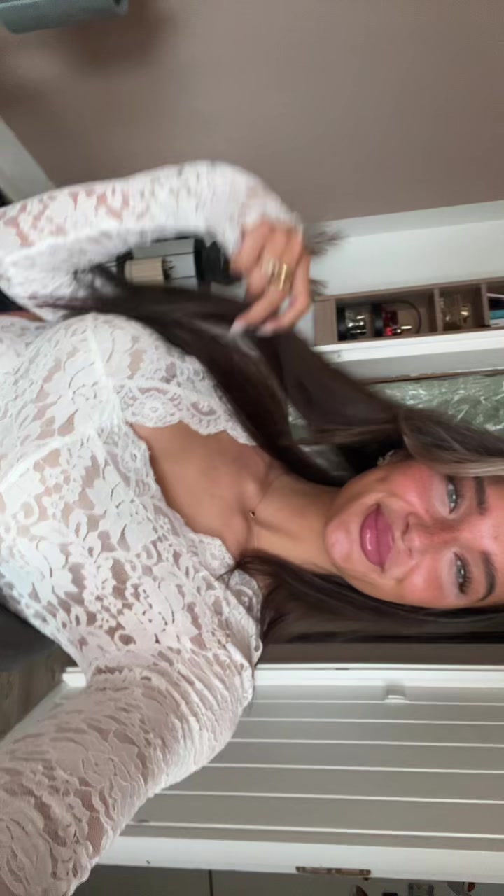 @olivia naya
