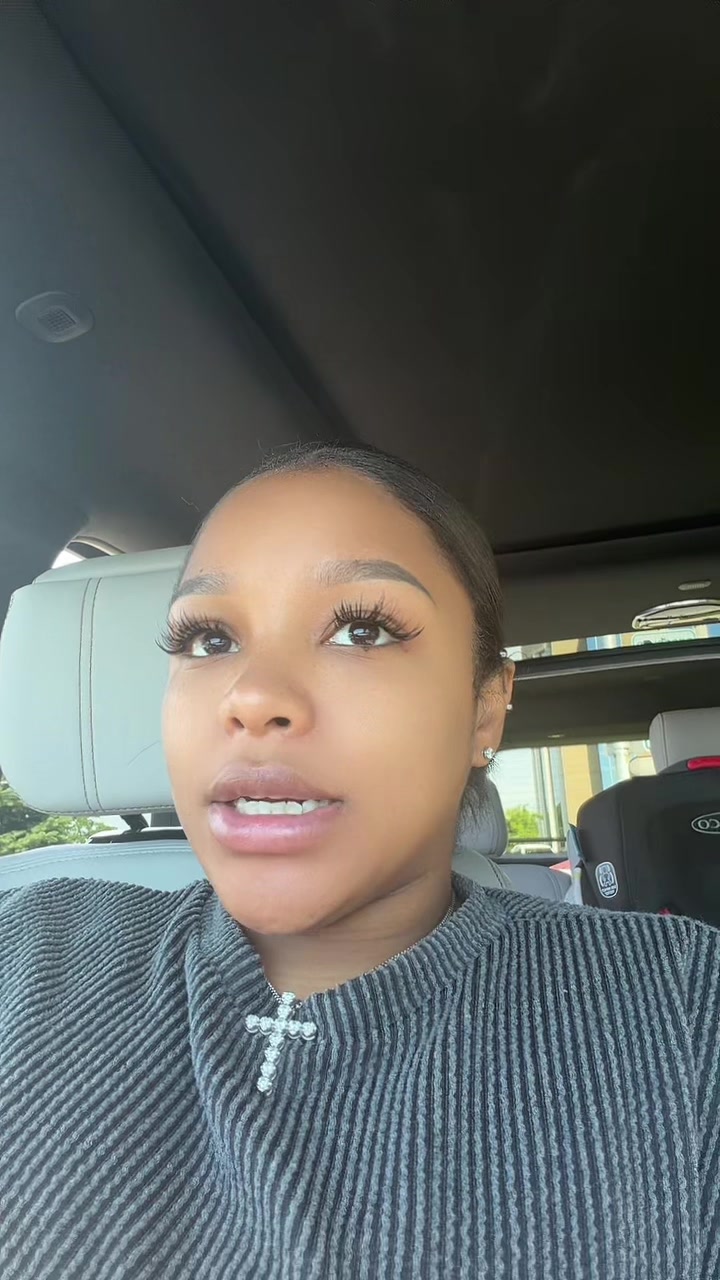 @mrsracqel