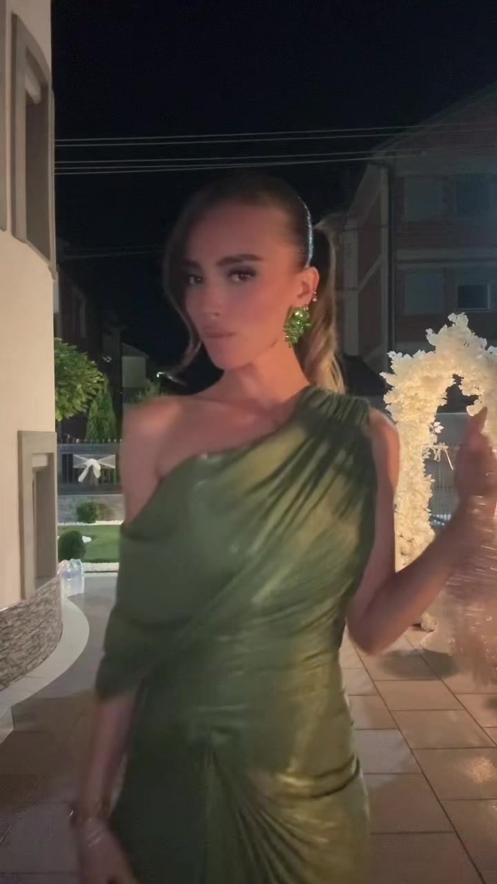 @Dina