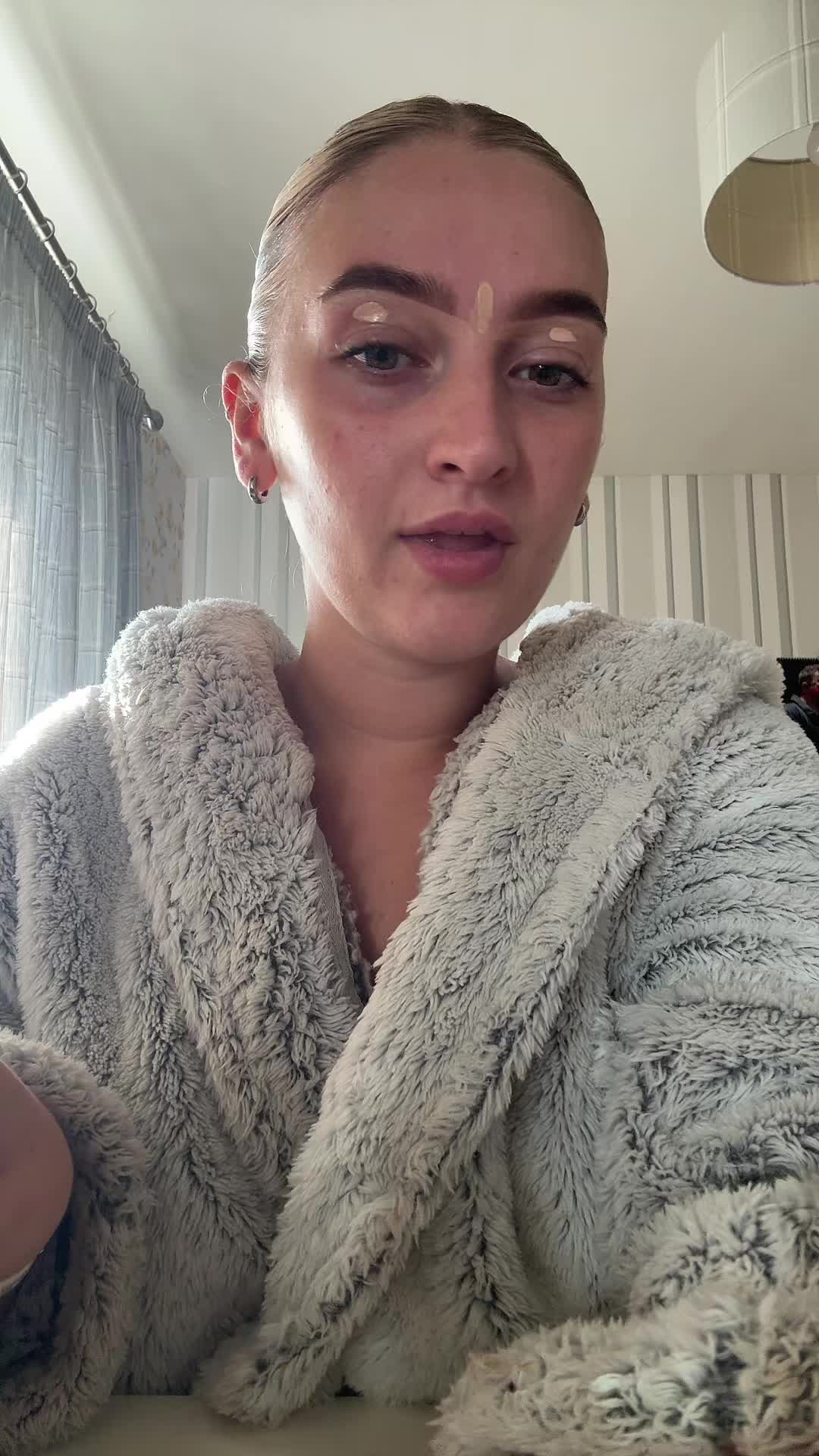 @erintheagent