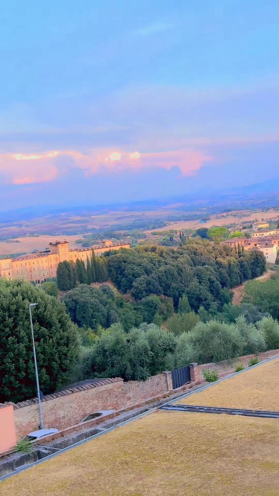 @Hammad Mohal🇵🇰❤️🇮🇹