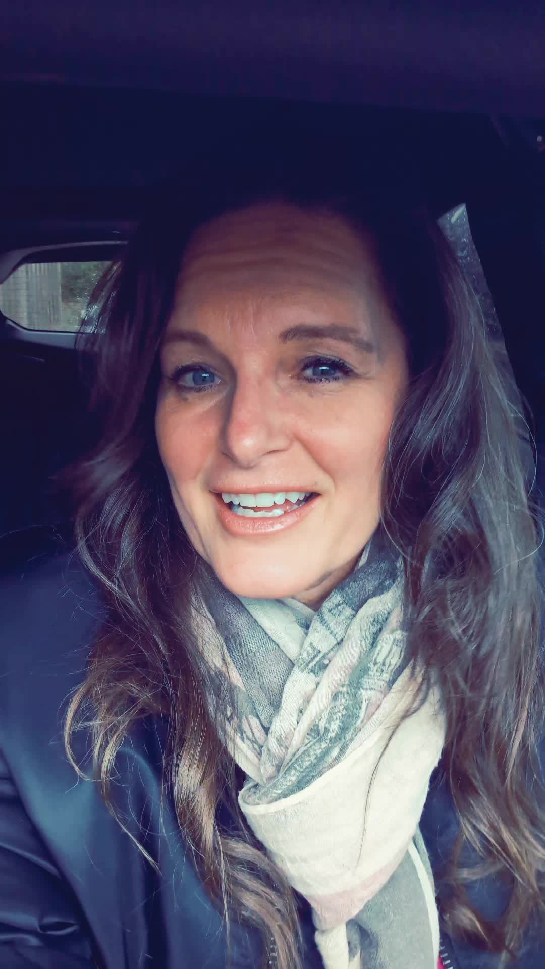 @Janet Lewis 🇨🇦