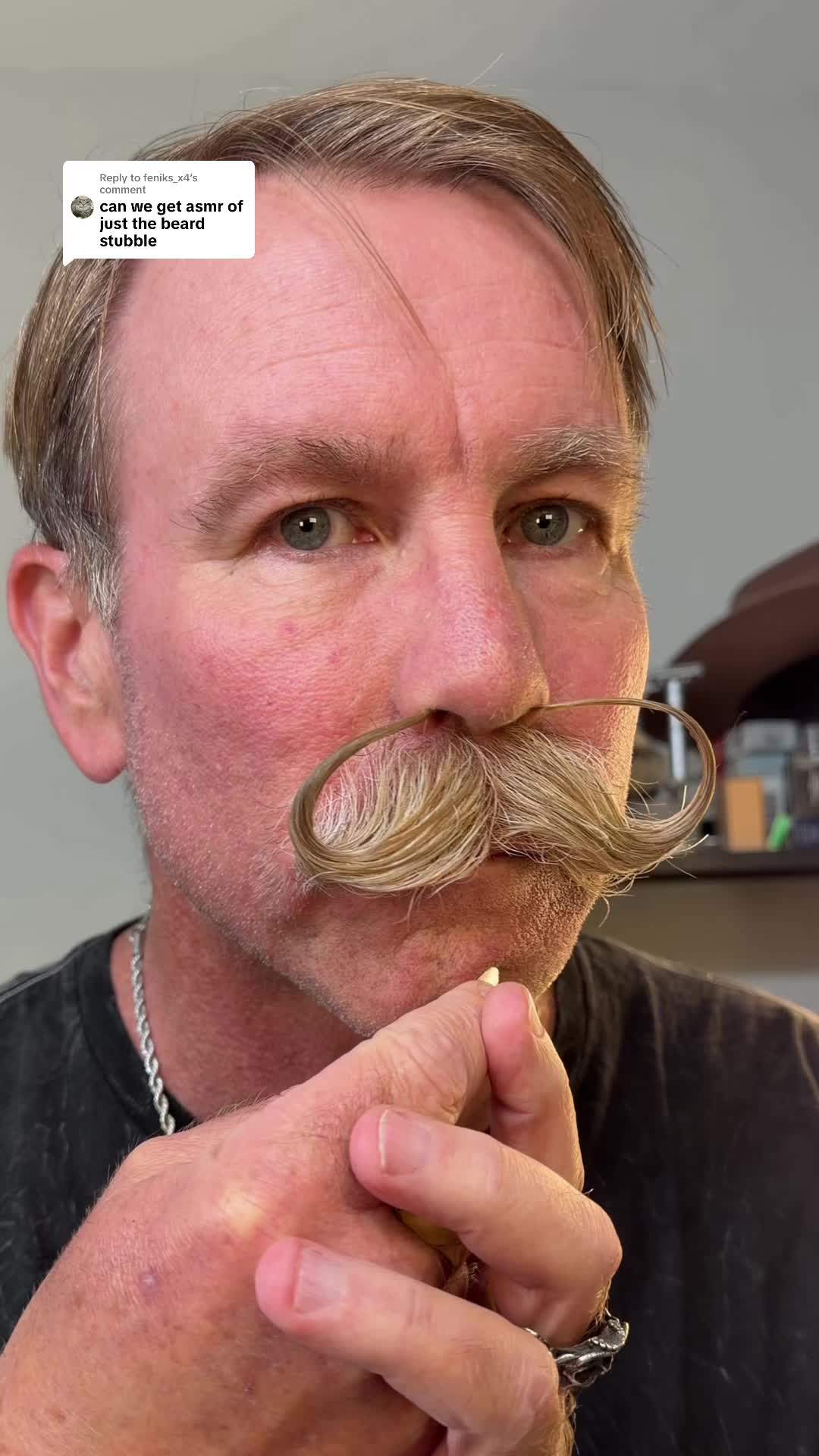 @Bobandelliothismustache