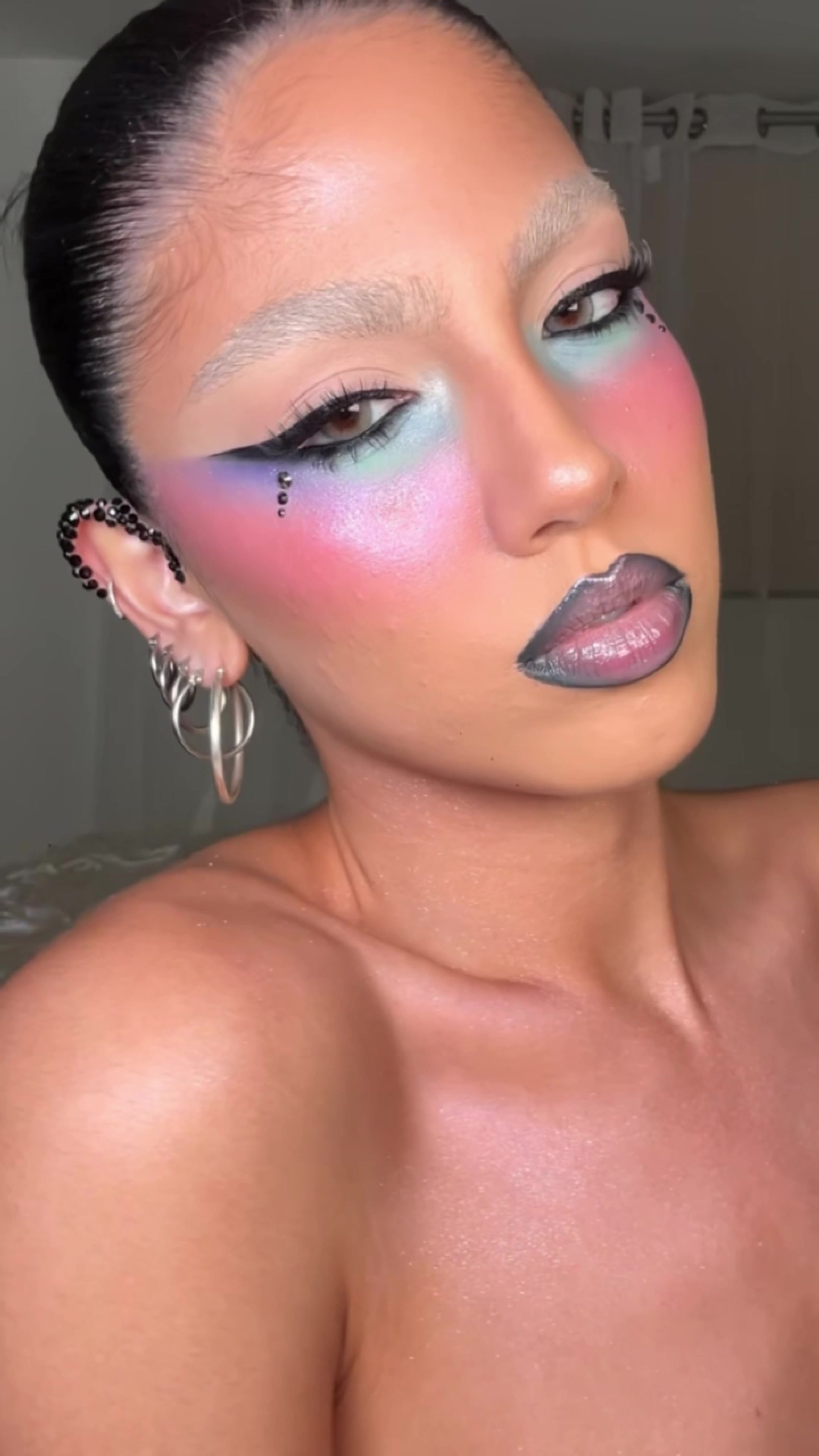 @Makeup Revolution
