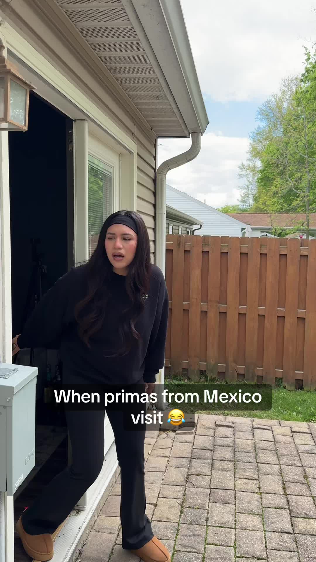 @Hermanas&ensp;V