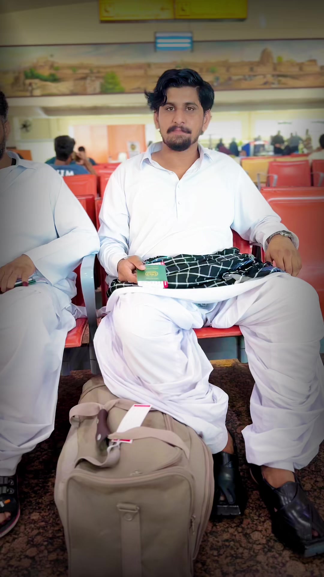 @اِبرو کھوجہ 🦅🔥🥷🏻