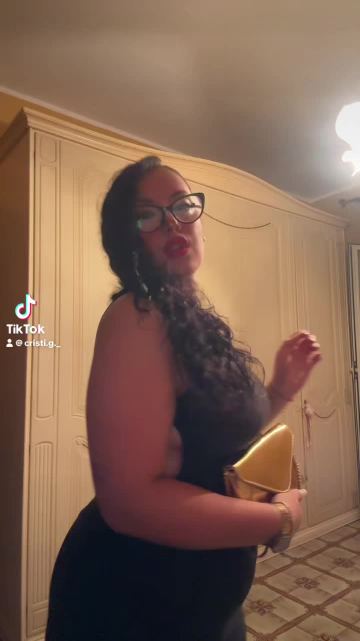 @Cristina 🖤