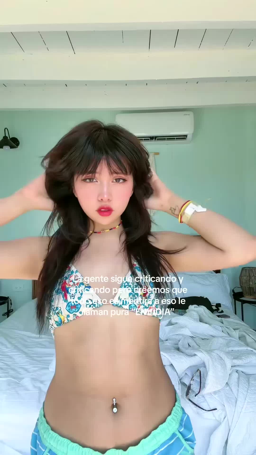 @szucslilla74016024