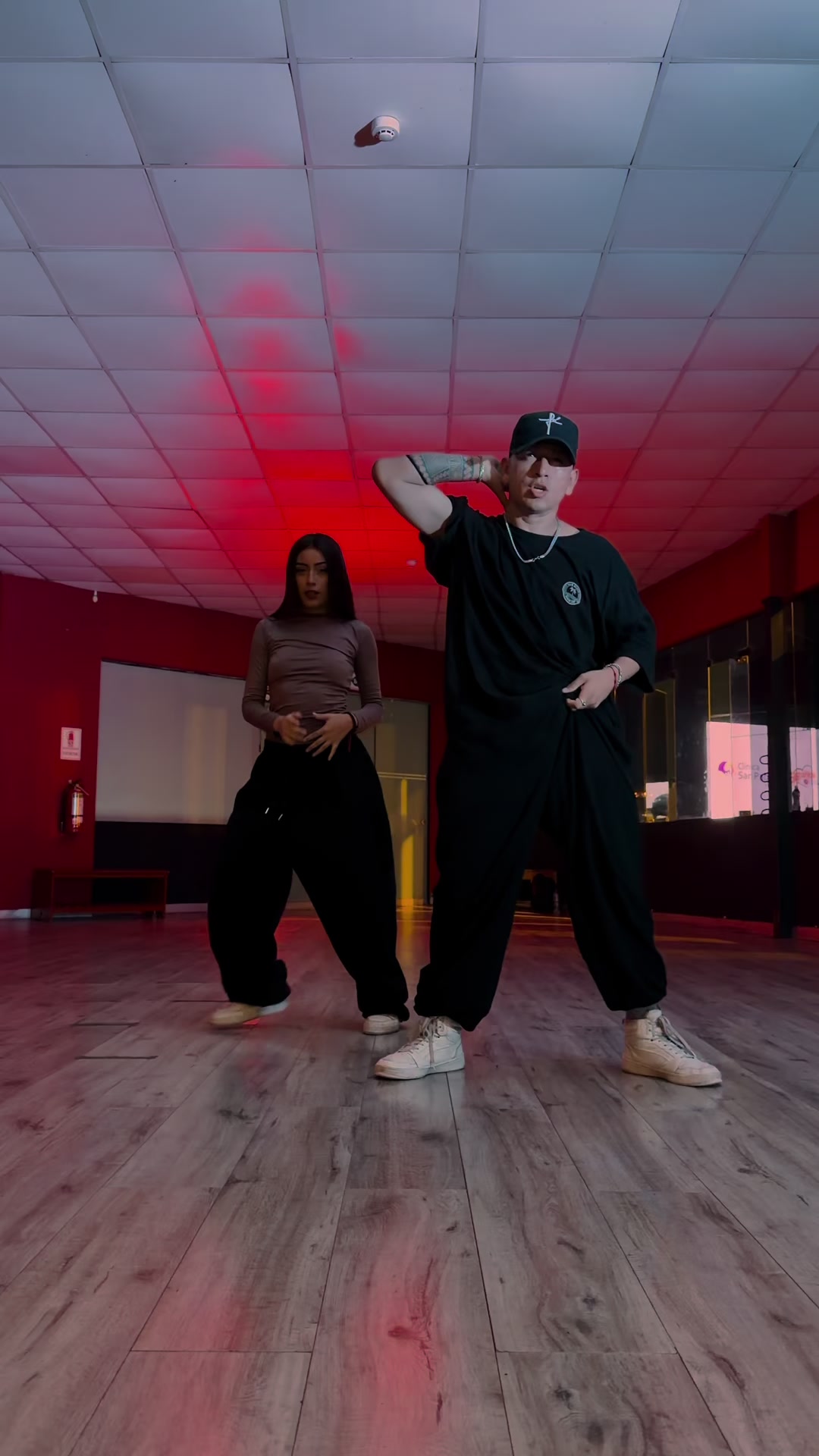 @X FORCE - ESCUELA DE BAILE