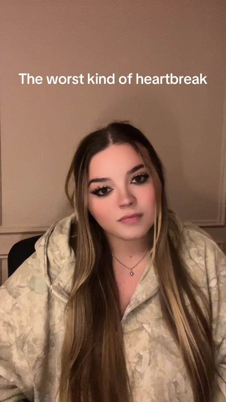 @Cassidy Rose | Author ๐