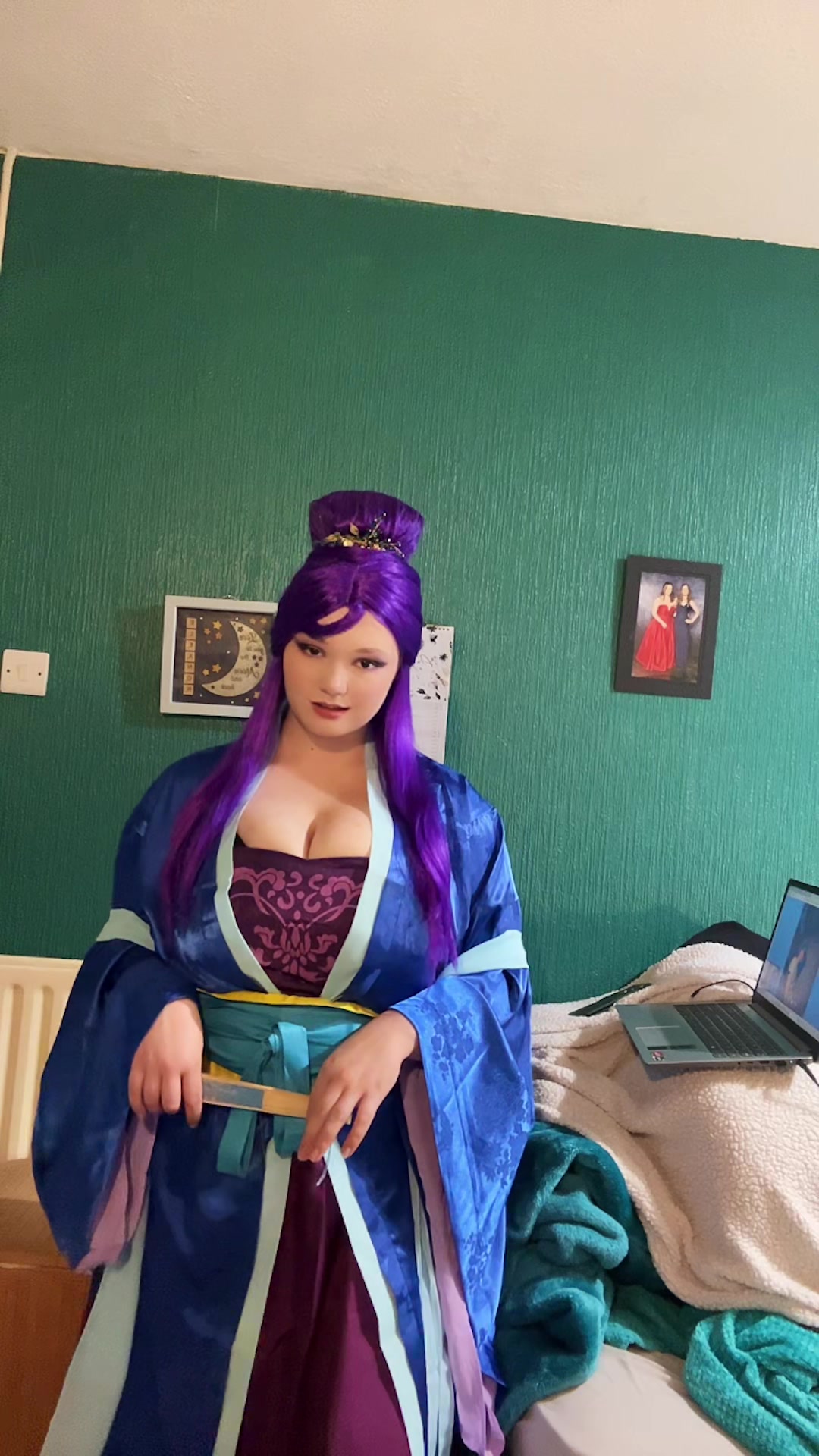 @El