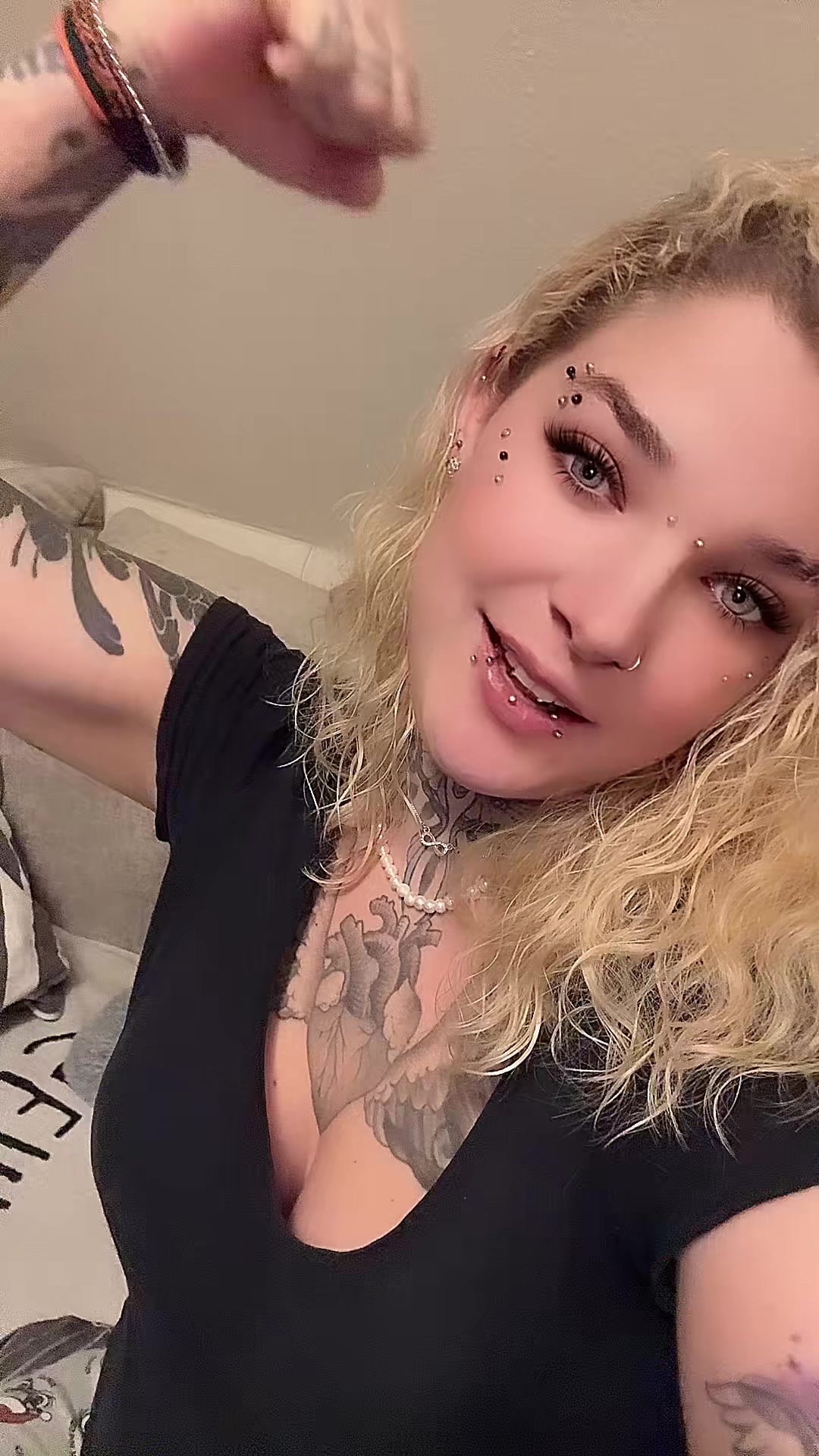 @🦋..𝓑𝓻𝓸𝓴𝓮𝓷_𝓢𝓸𝓾𝓵..🦋
