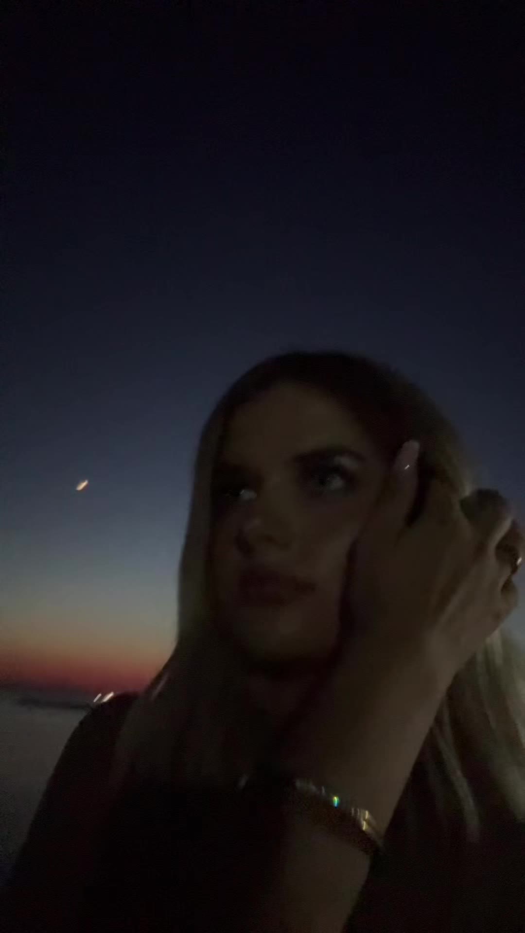 @Lia