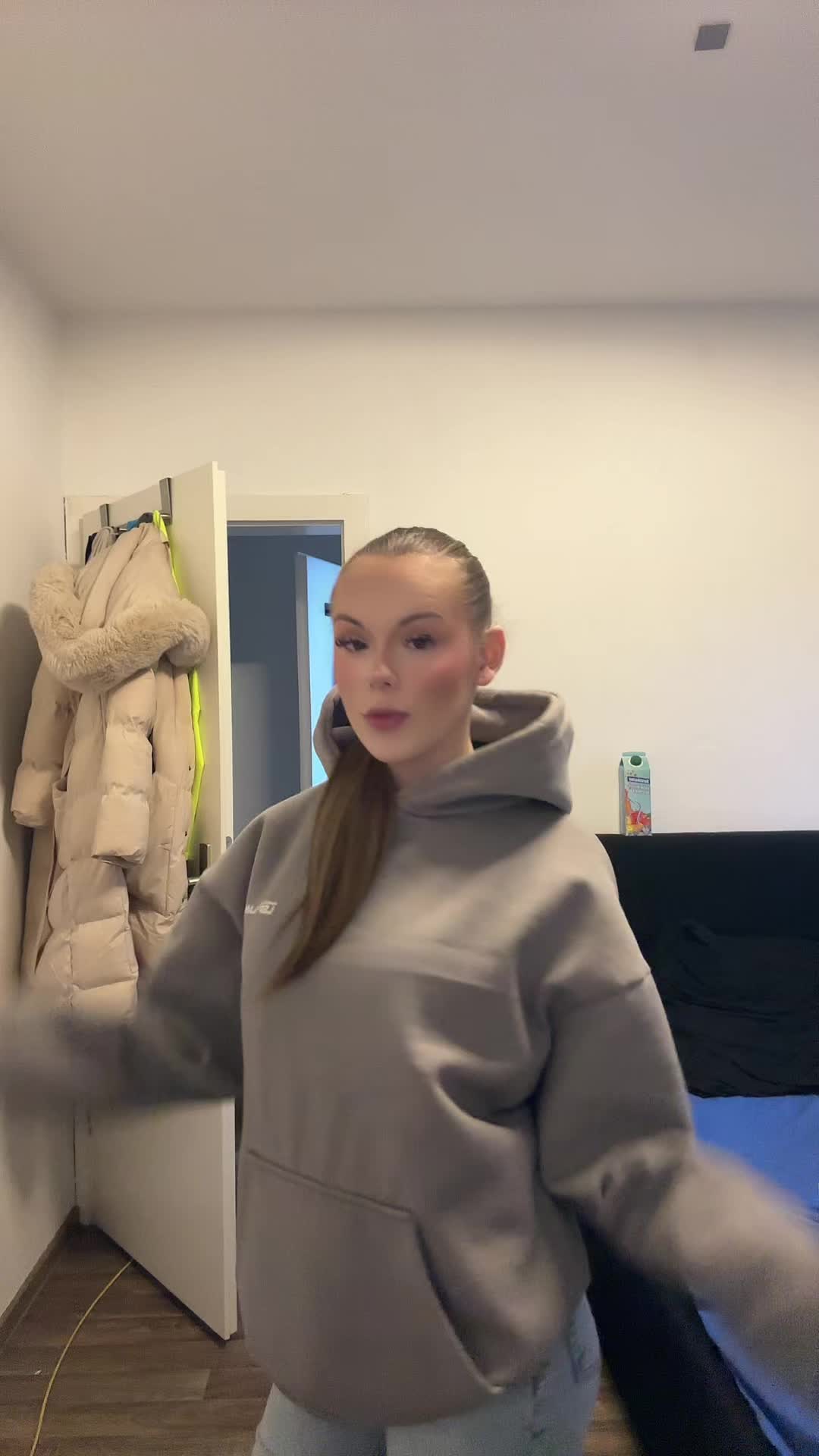 @Vica🇷🇺💥